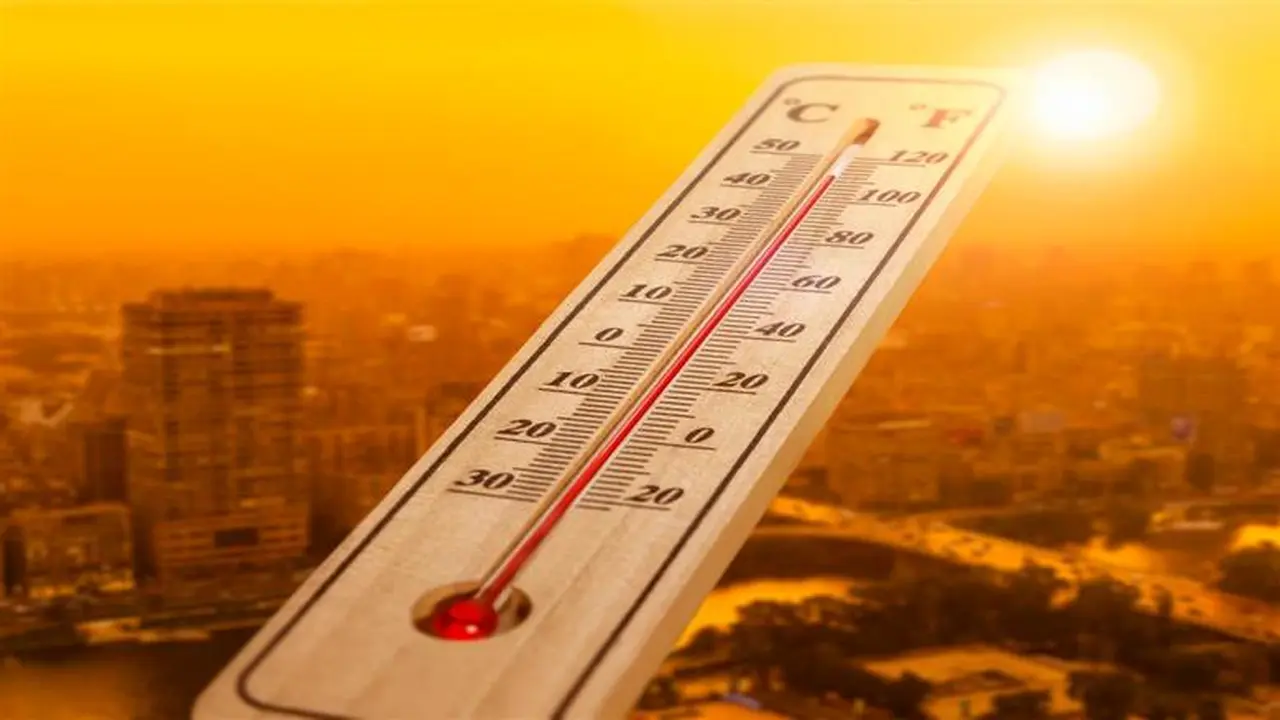 ظاهرة جوية ترفع درجات الحرارة في الأيام المقبلة، فما تأثيرها على الطقس؟